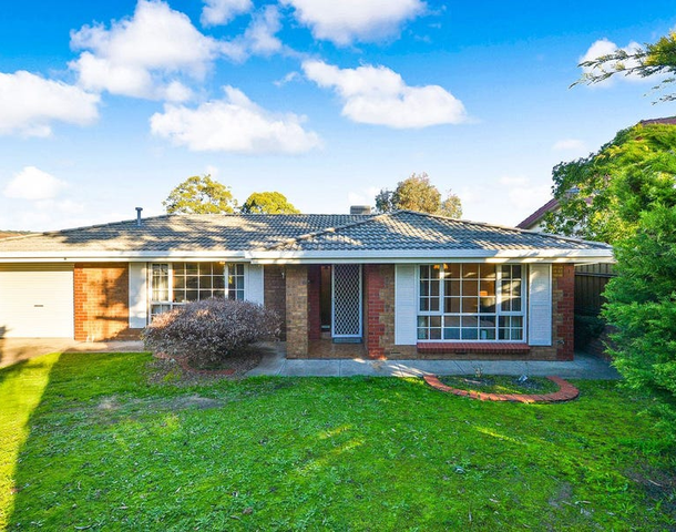 31 Daveys Road, Flagstaff Hill SA 5159