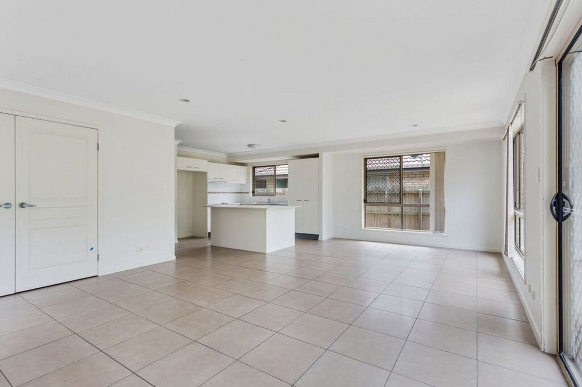 19 Bellagio Crescent, Coomera QLD 4209, Image 0