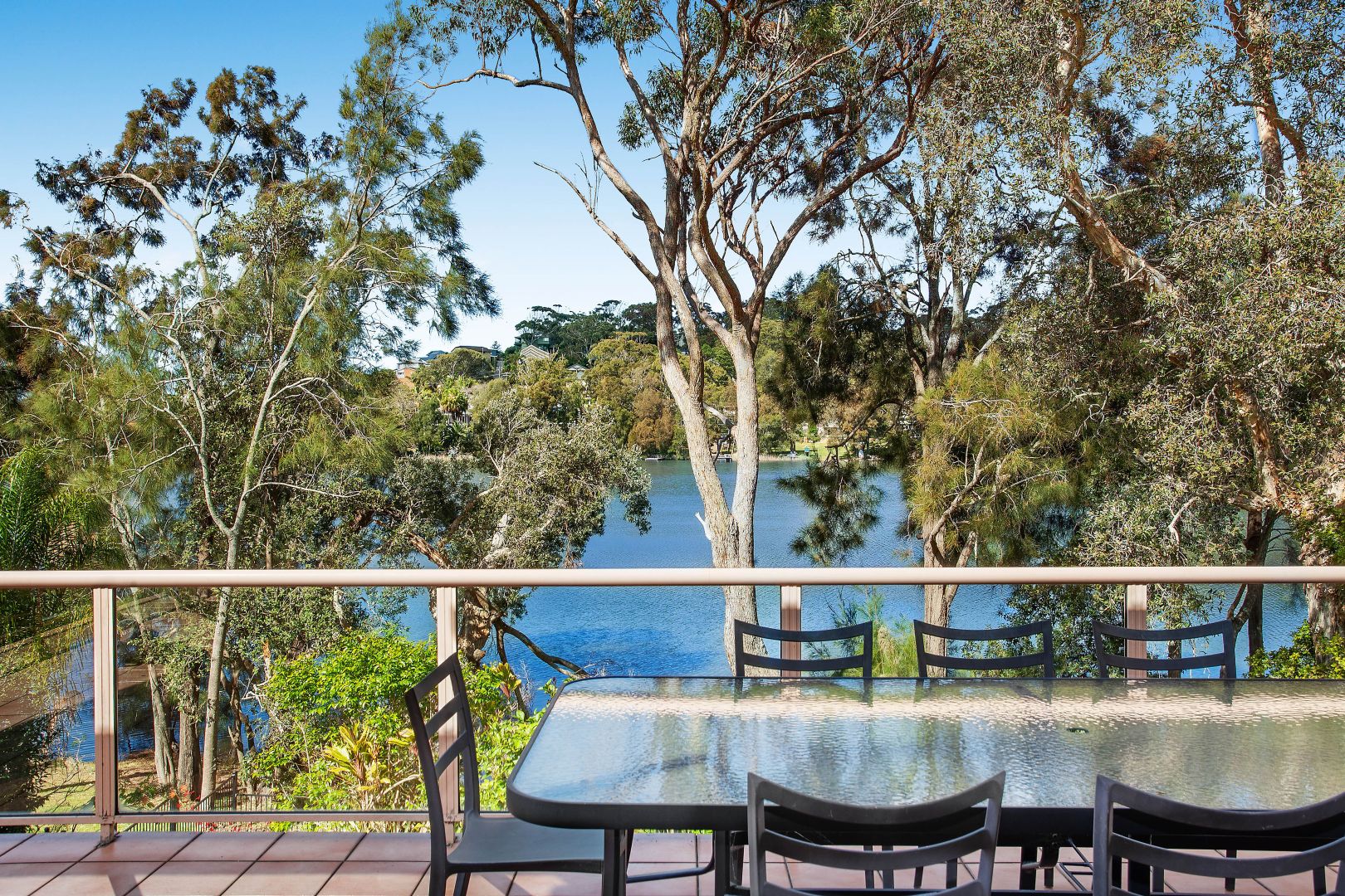 295A The Round Drive, Avoca Beach NSW 2251, Image 2