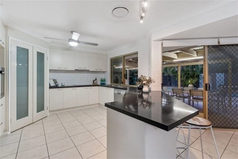 Parkinson QLD 4115 photo 5