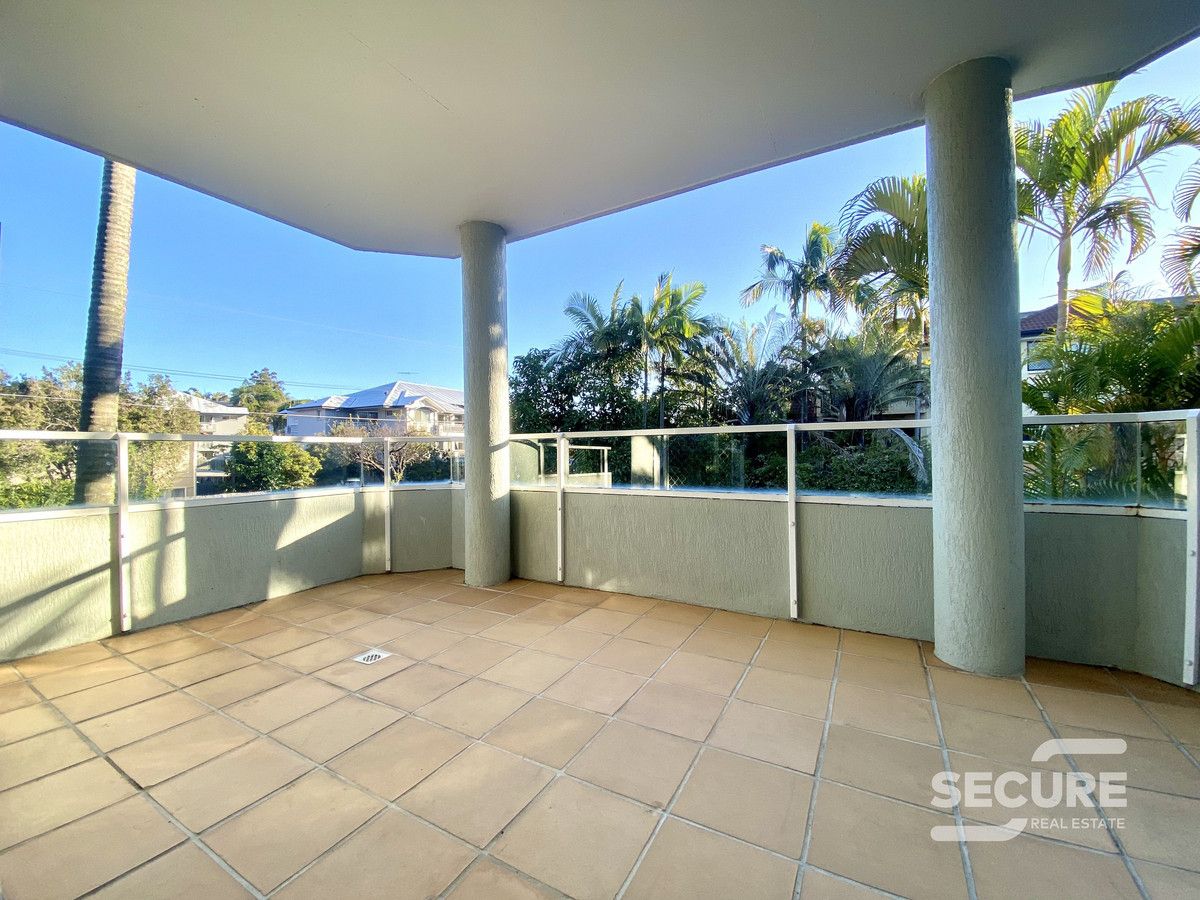 6/214 Sir Fred Schonell Drive, St Lucia QLD 4067, Image 2