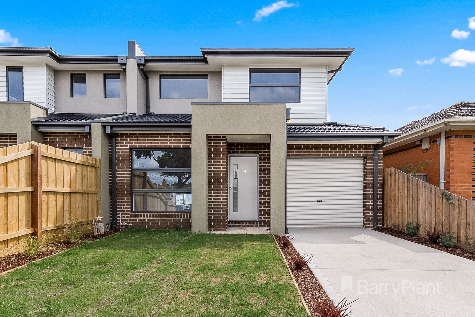 2/11 Washington Street, St Albans VIC 3021, Image 0