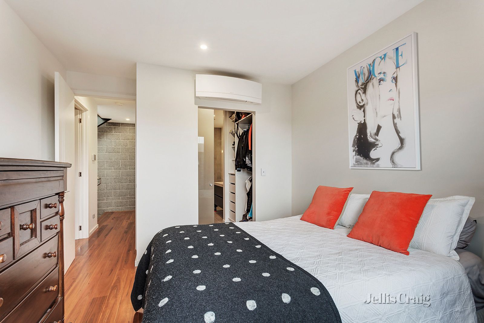 1/35 Jubilee Place, Richmond VIC 3121, Image 2