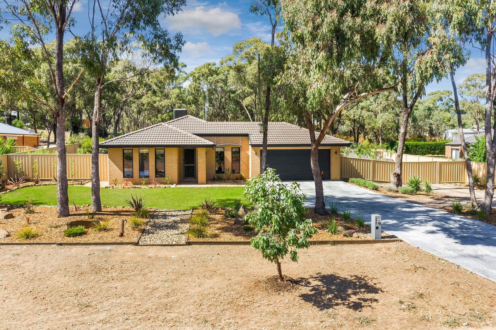 74 Pioneer Drive, Maiden Gully VIC 3551, Image 0