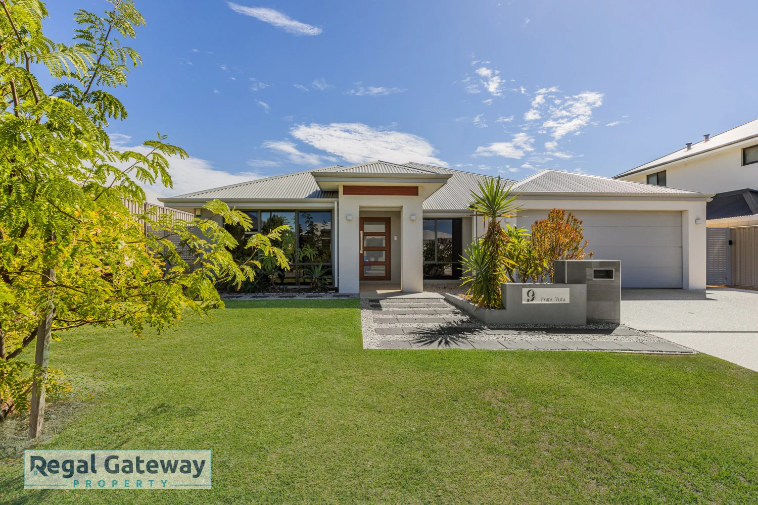 9 Prato Vista, Hammond Park WA 6164