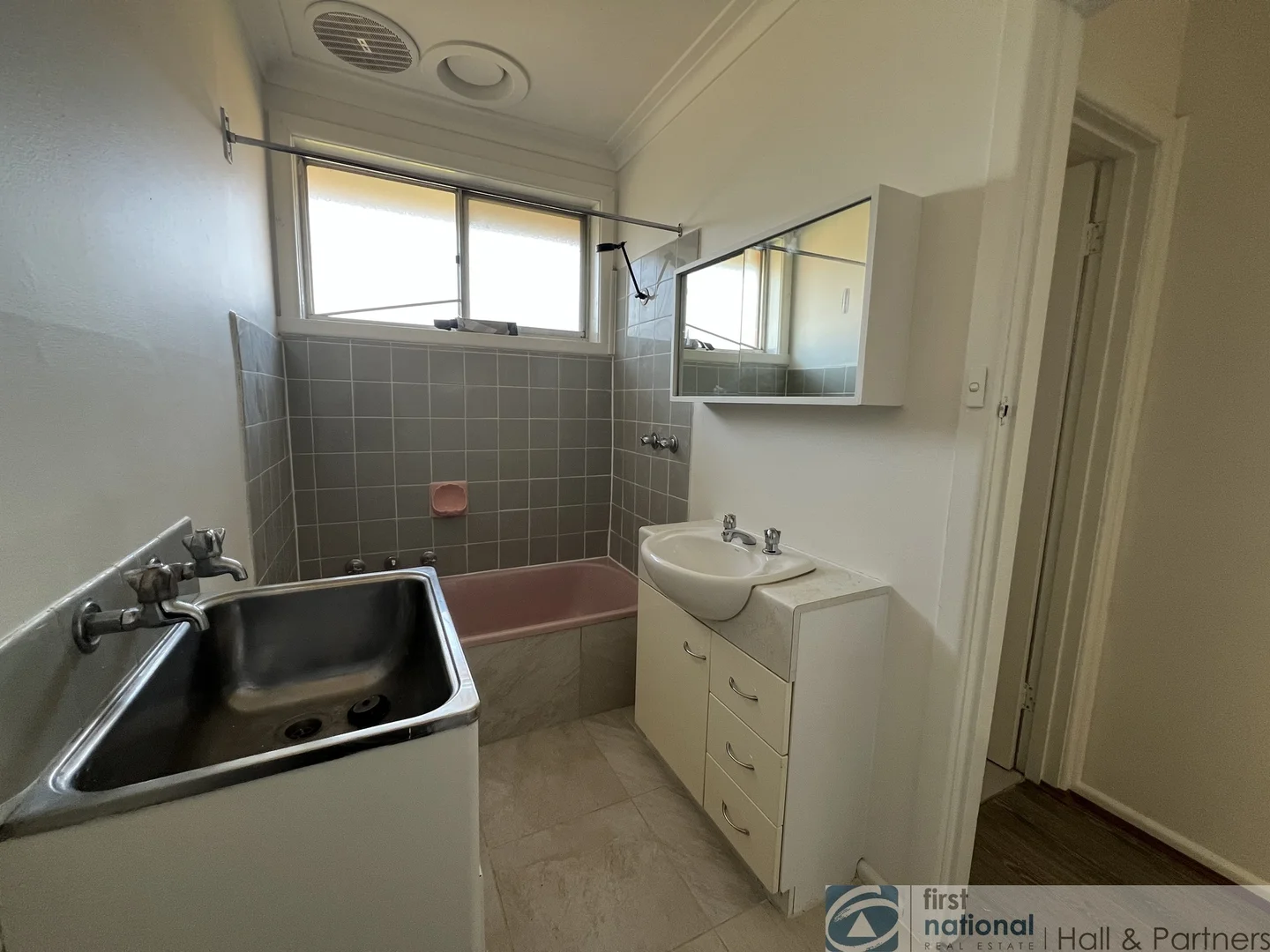 Additional image 4 of 2/6-8 Hall Court, Dandenong VIC 3175