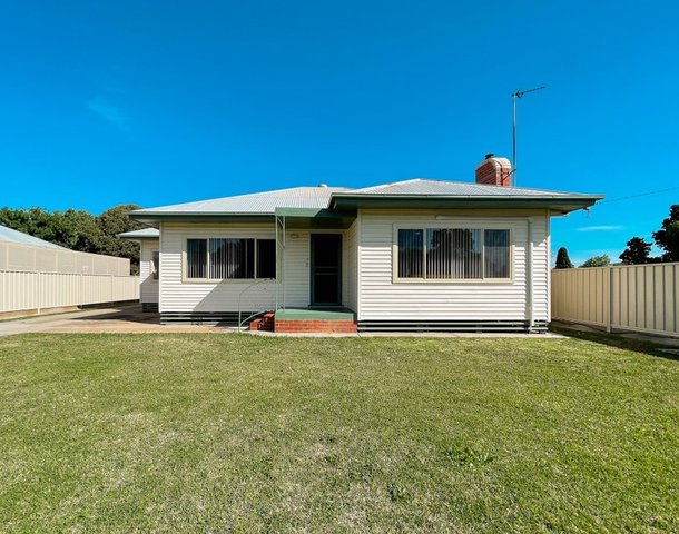 10 Nugget Street, Kerang VIC 3579