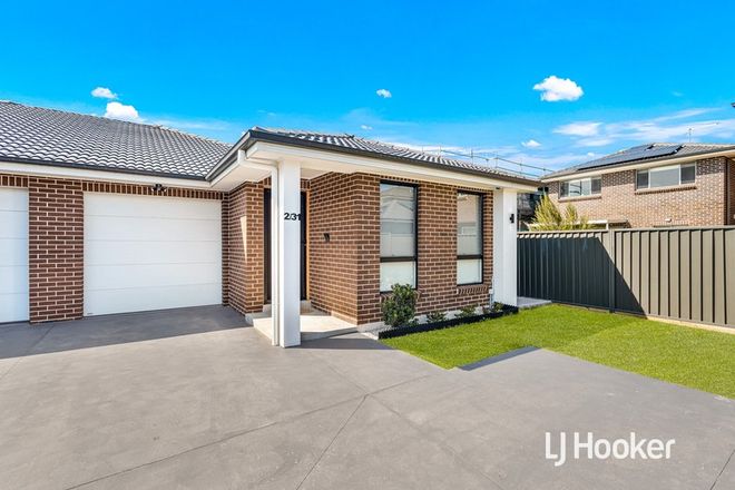 Picture of 2/31 Karachi Street, RIVERSTONE NSW 2765