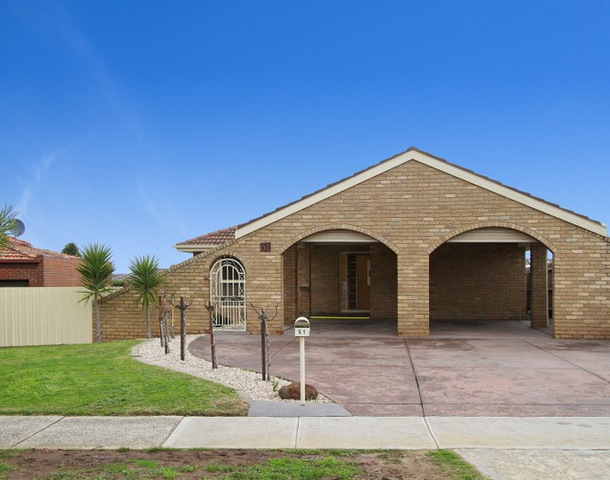 51 Blackman Avenue, Mill Park VIC 3082