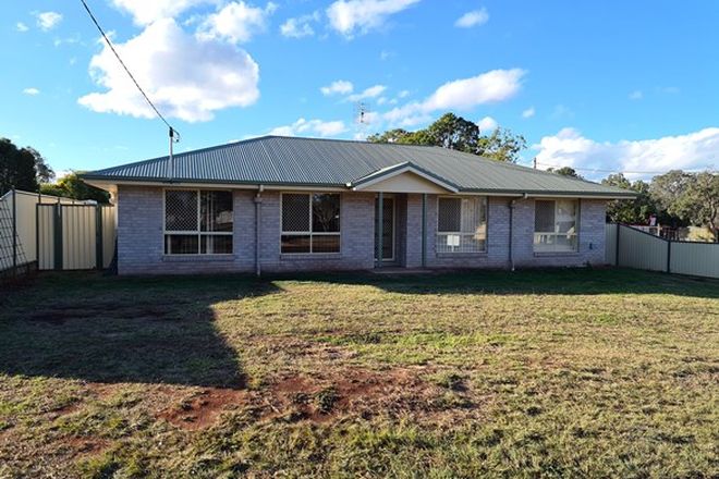 Picture of 10 Frederick Street, WOOROOLIN QLD 4608