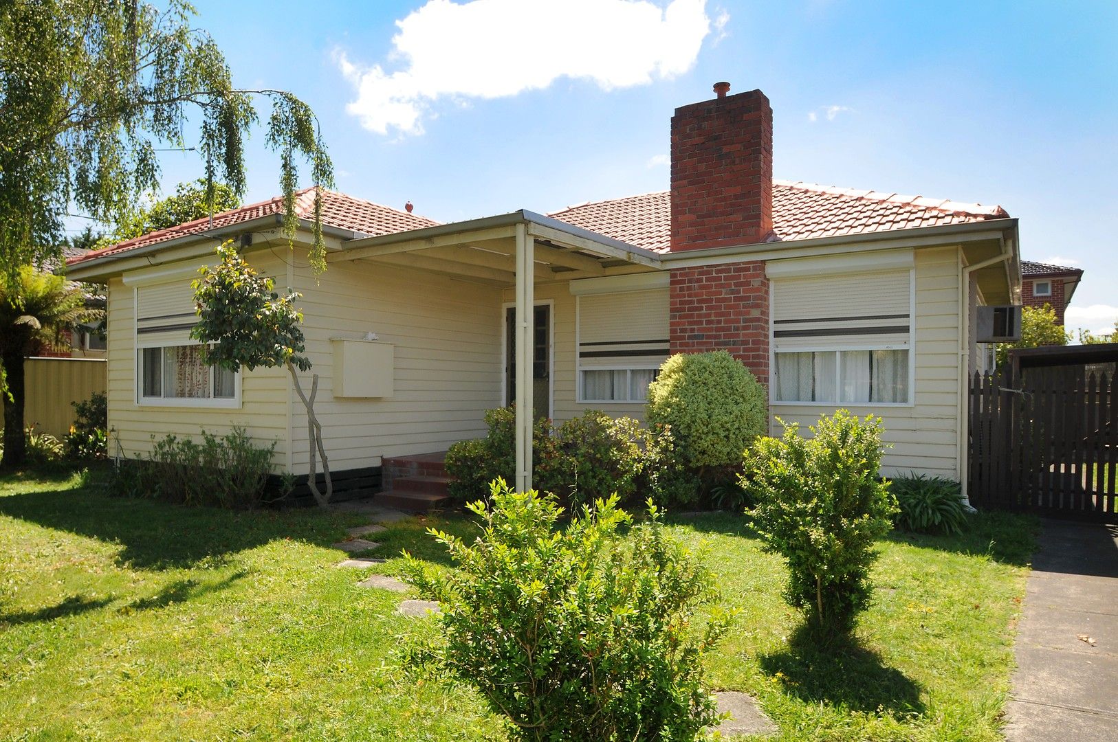 9 Peter Street, Springvale VIC 3171 House For Rent 460 Domain