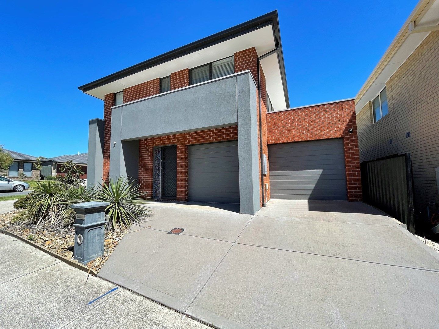 3 bedrooms House in 24 Saint Road CRAIGIEBURN VIC, 3064