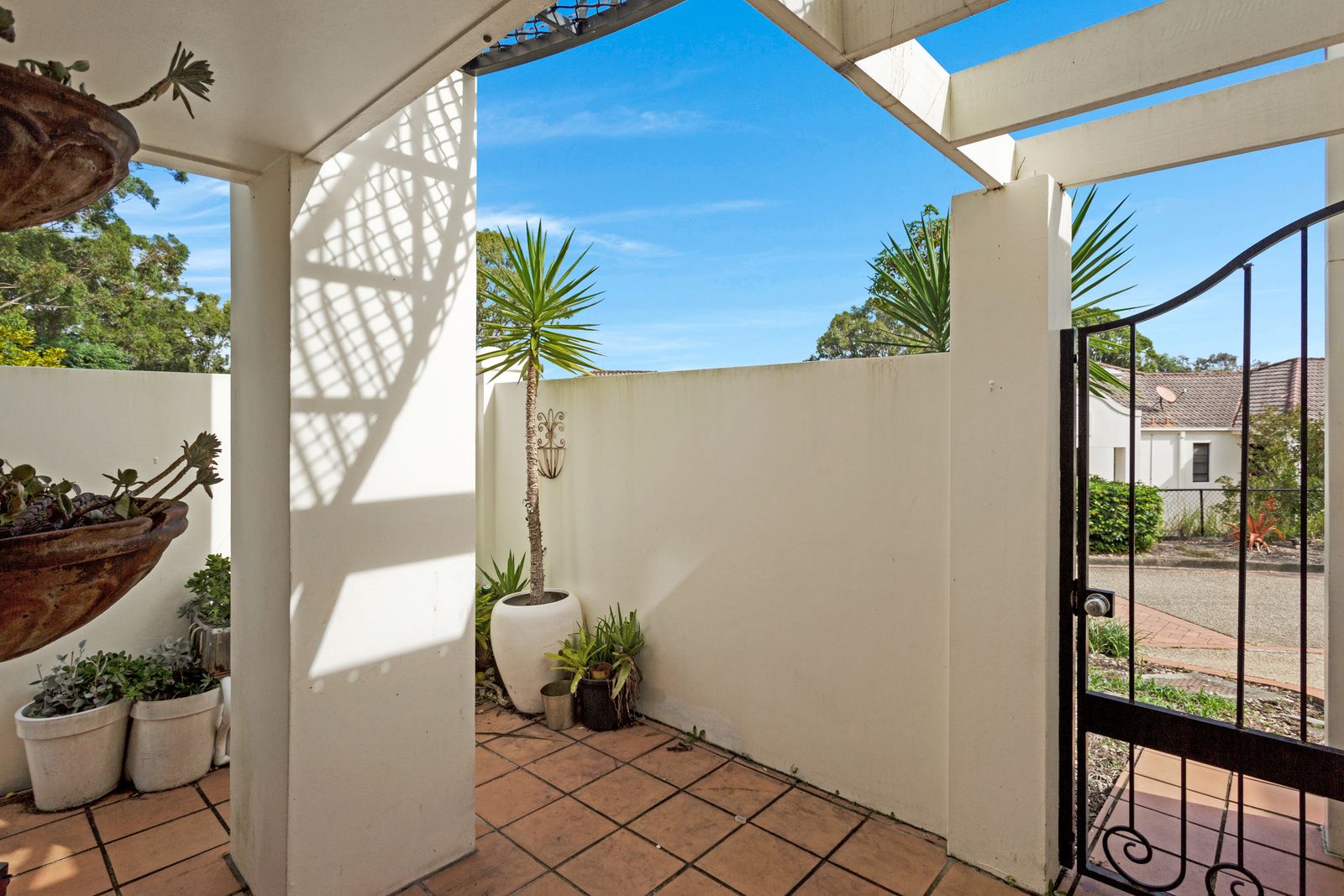 801/22-34 Glenside Drive, Robina QLD 4226, Image 2