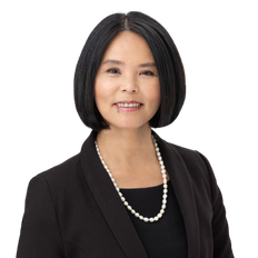 Linda Hu, Sales representative