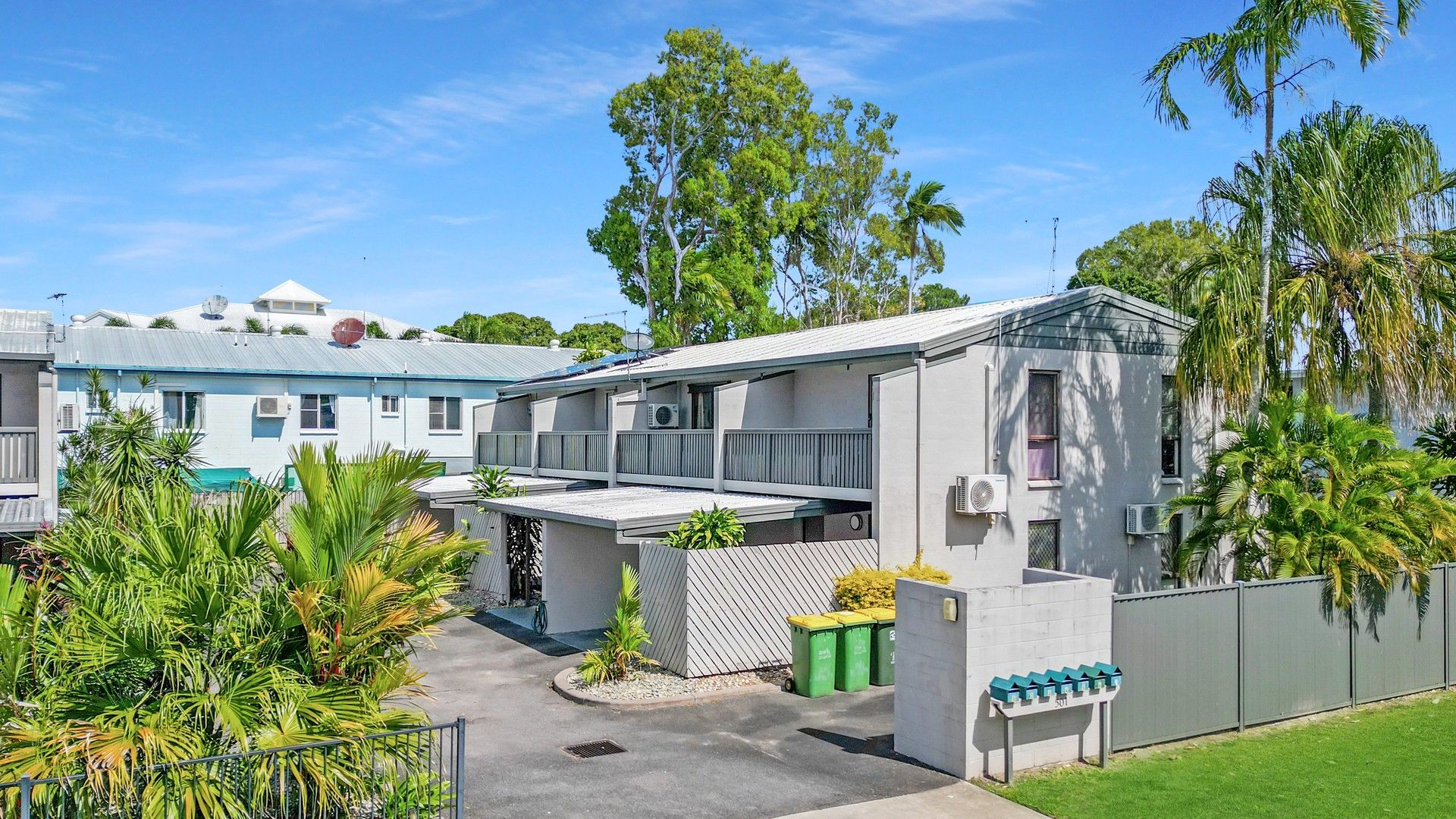 2 bedrooms Townhouse in 6/501-503 Varley Street YORKEYS KNOB QLD, 4878