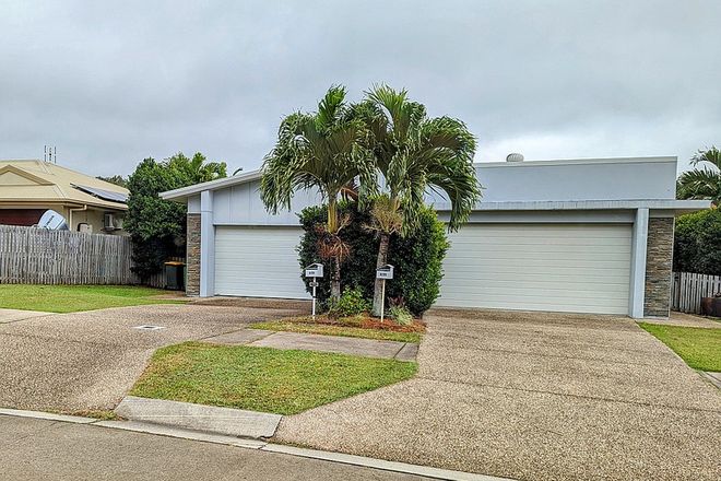 Picture of 2/71 Endeavour Circuit, CANNONVALE QLD 4802