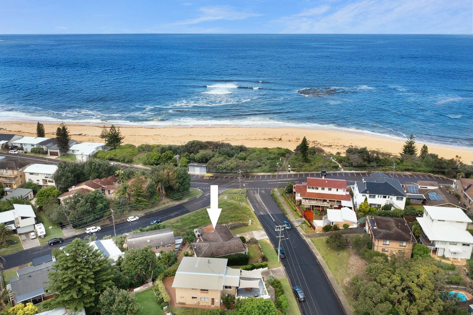 12 Crystal Street, Forresters Beach NSW 2260, Image 0