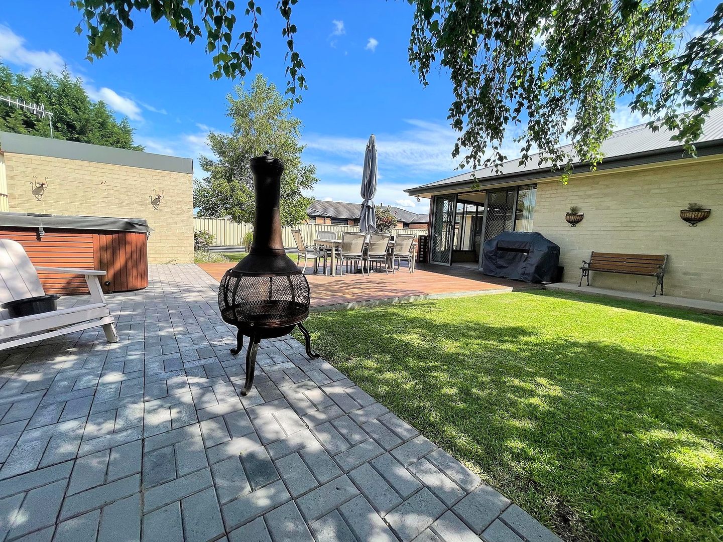 96 Hillam Drive, Griffith NSW 2680