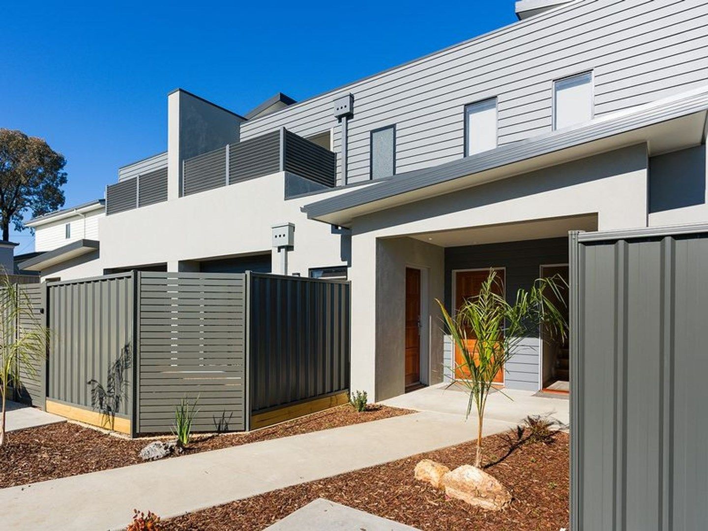 2 bedrooms Apartment / Unit / Flat in 3/23A Smith Street NORTH BENDIGO VIC, 3550