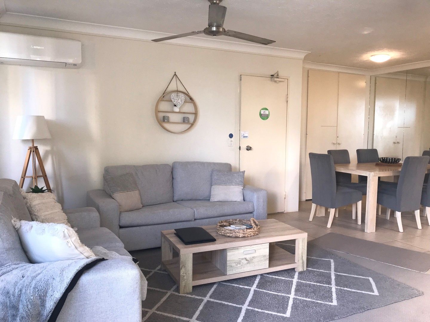2 bedrooms Apartment / Unit / Flat in 15/117 Old Burleigh Road BROADBEACH QLD, 4218