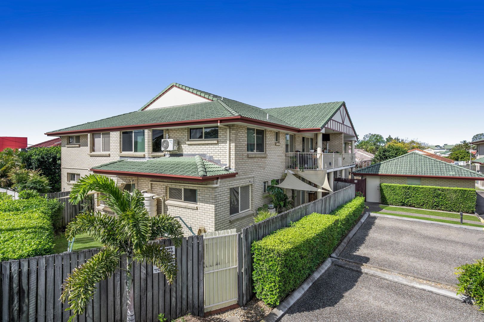 Property Report for 1/2043 Wynnum Road, Wynnum West QLD 4178