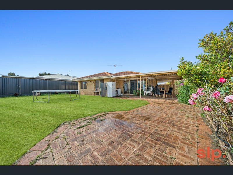 11 Forbes Court, Merriwa WA 6030, Image 0