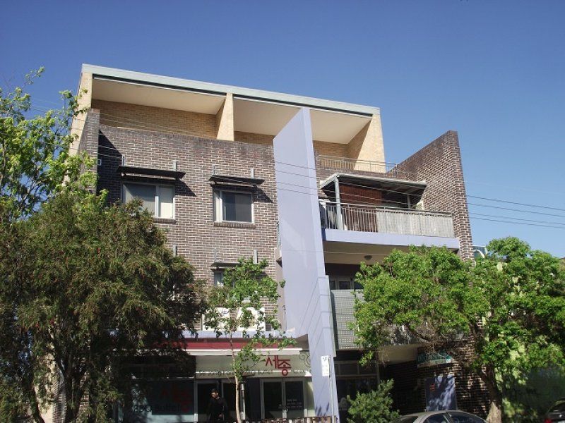 2 bedrooms Apartment / Unit / Flat in 8/8 London St CAMPSIE NSW, 2194