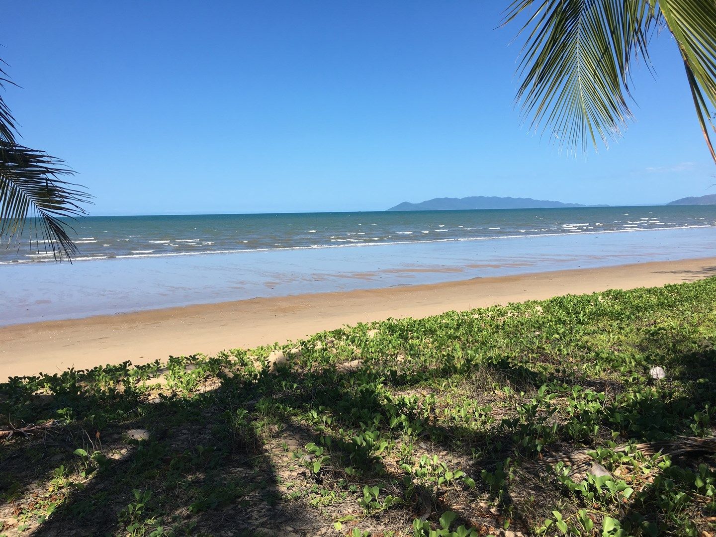 30-32 REEF STREET, Saunders Beach QLD 4818, Image 0