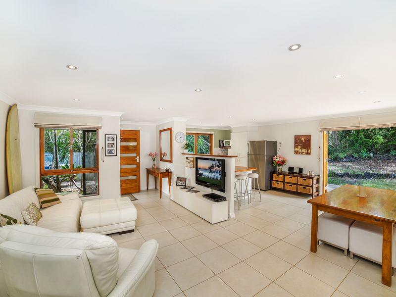 2/8 Julian Rocks Drive, BYRON BAY NSW 2481, Image 0