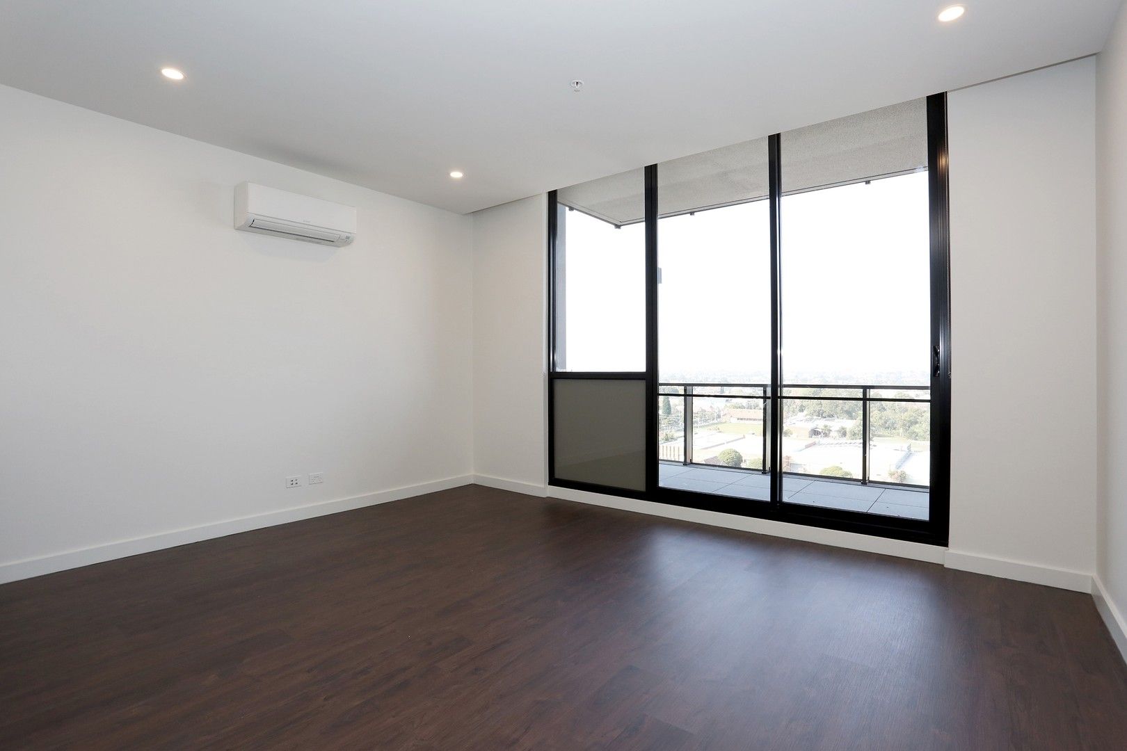 1 bedrooms Apartment / Unit / Flat in 804/304-310 Lygon Street BRUNSWICK EAST VIC, 3057