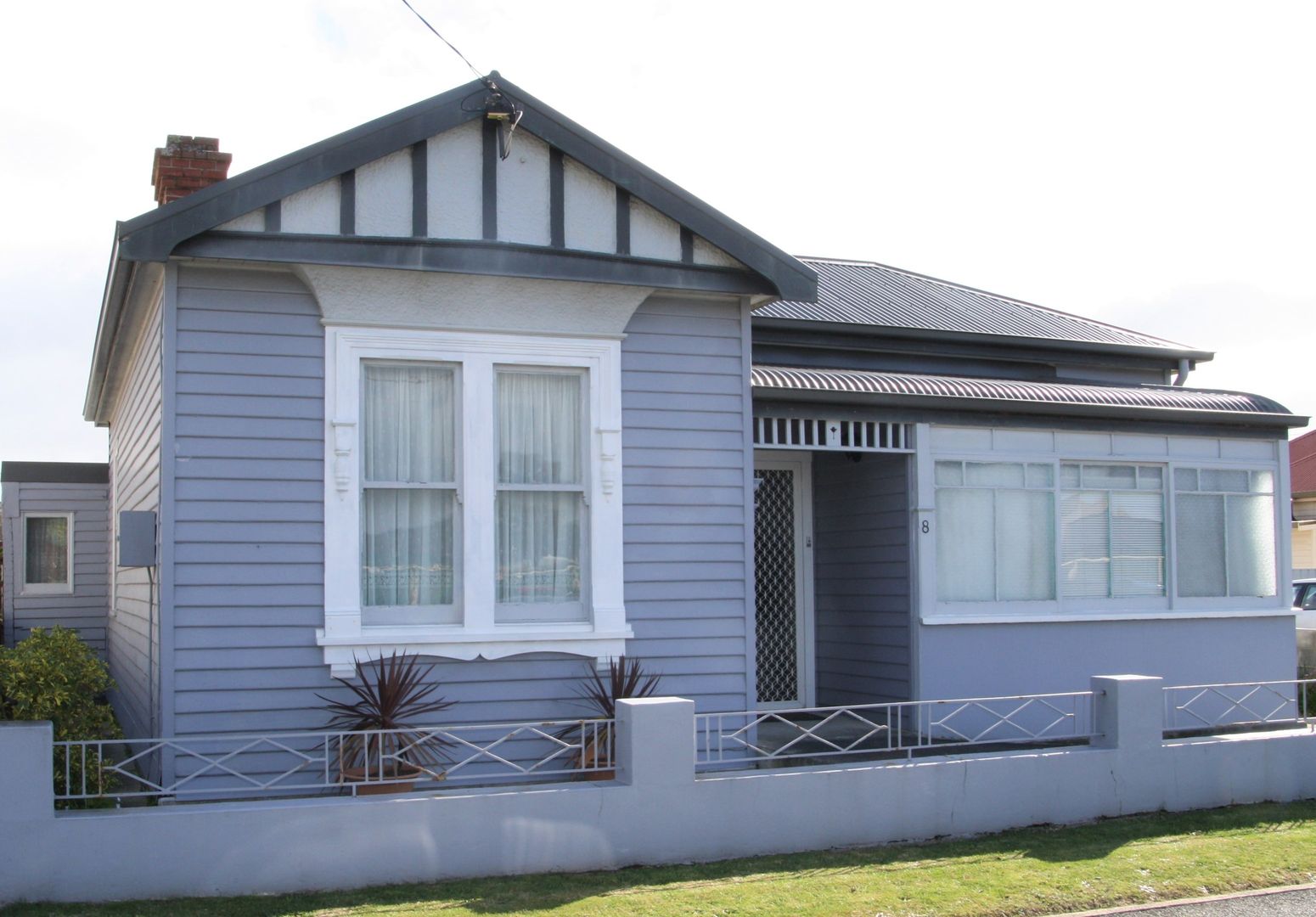 8 Hale Street, South Burnie TAS 7320