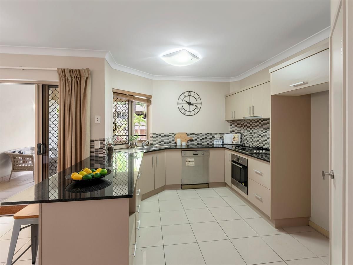 706/12 Gregory Street, Westcourt QLD 4870, Image 2