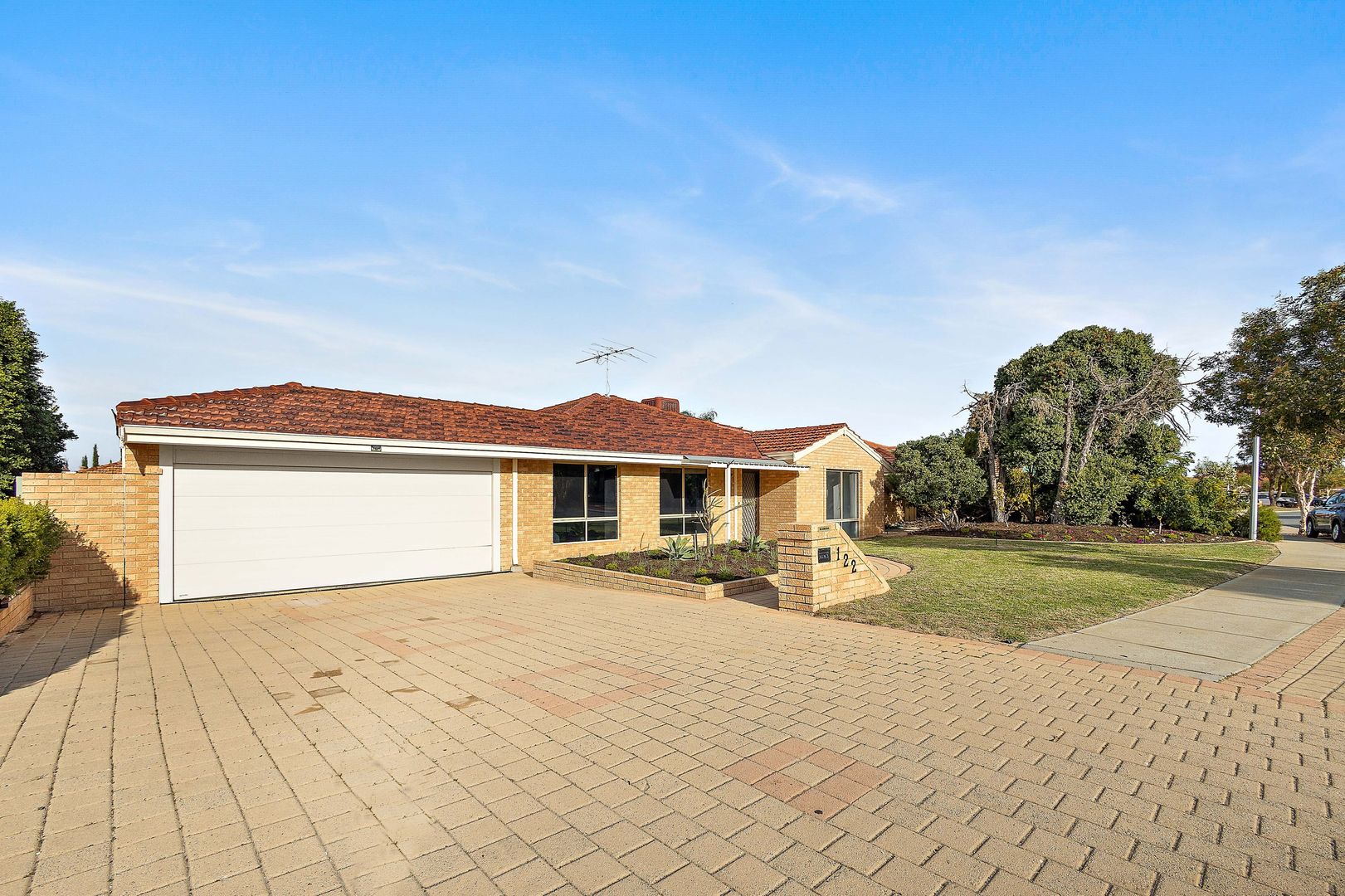 122 Glencoe Loop, Kinross WA 6028, Image 1