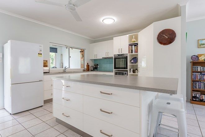 Picture of 10 Jirimandi Close, WONGA BEACH QLD 4873