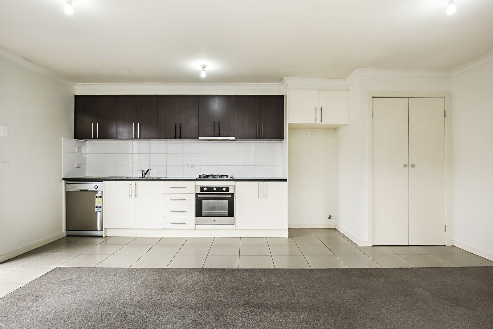 19/12 Kirkland Court, Epping VIC 3076, Image 1