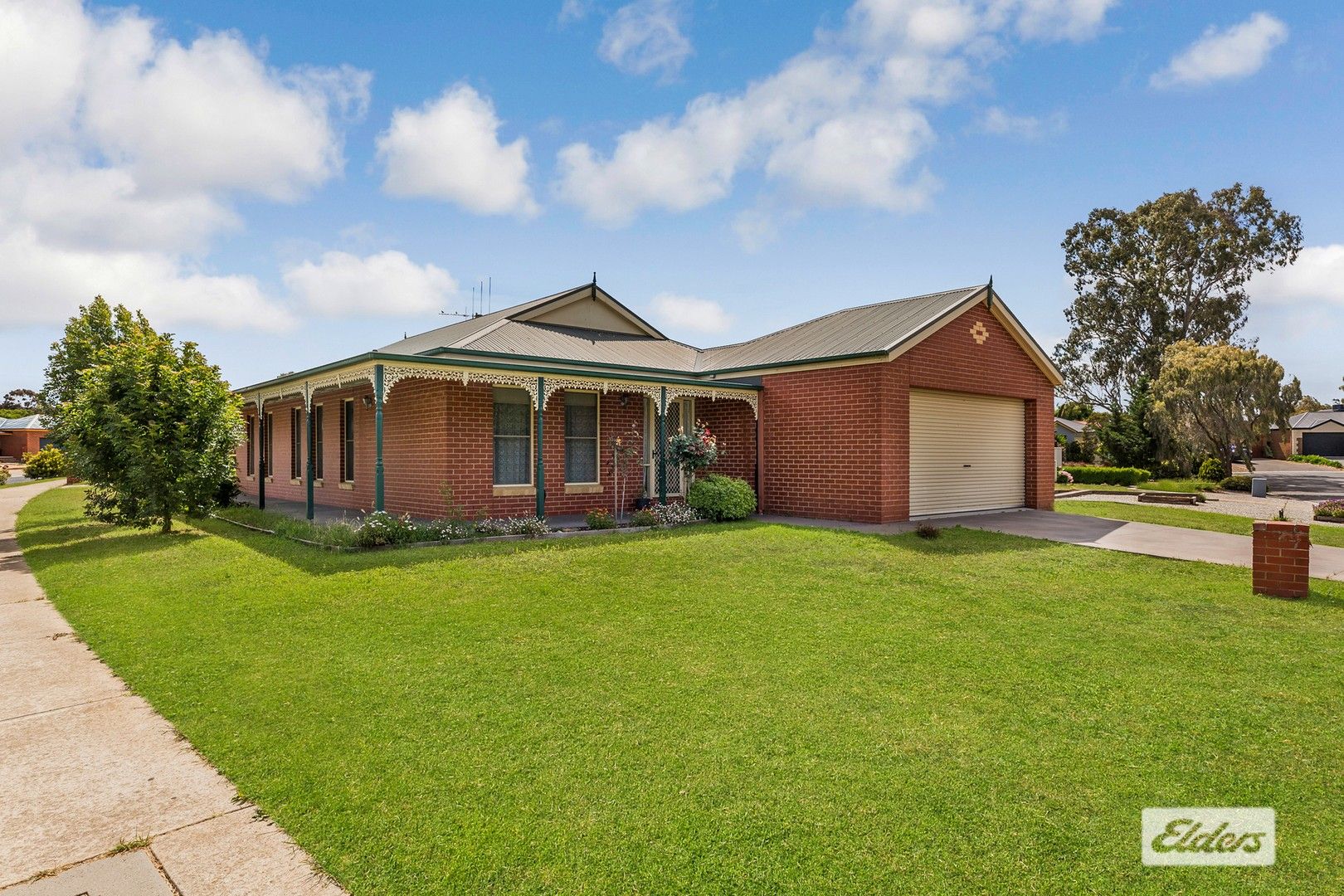 1 Glenshael Court, Strathfieldsaye VIC 3551, Image 0