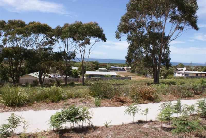 9 Sunrise Court, Scamander TAS 7215, Image 1