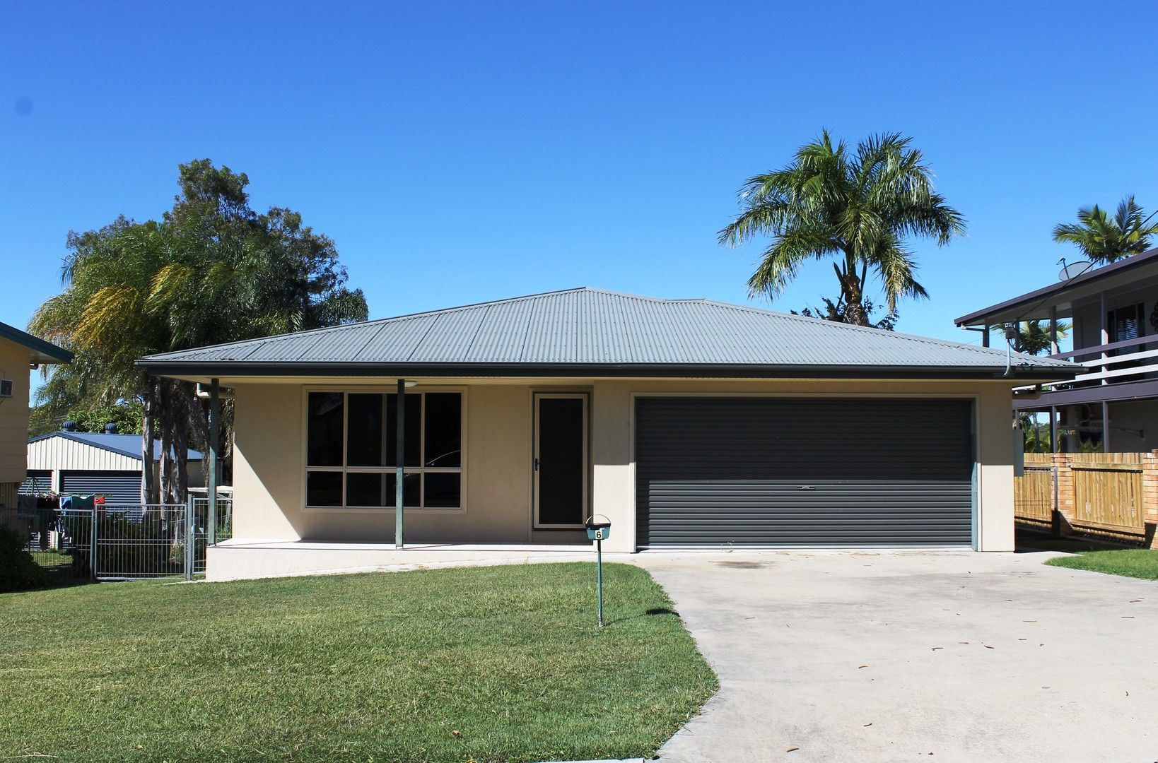 6 Swains Court, Boyne Island QLD 4680, Image 0