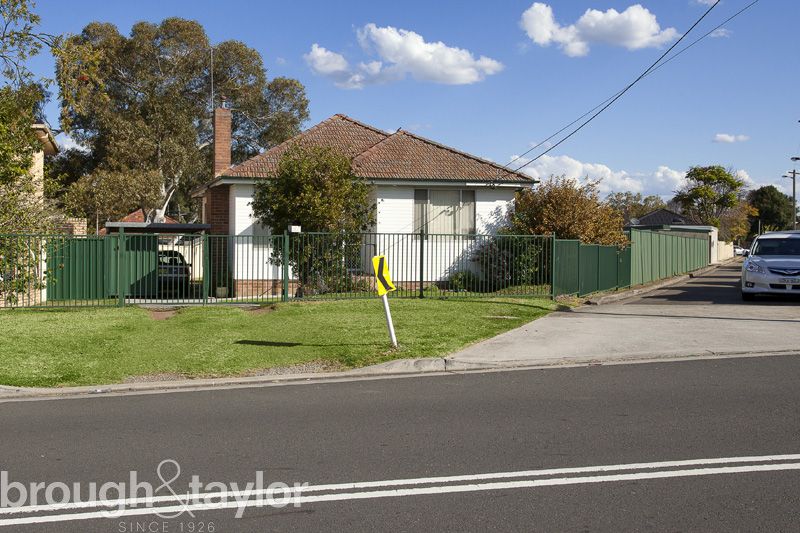 2 Astley Ave, Padstow NSW 2211, Image 1