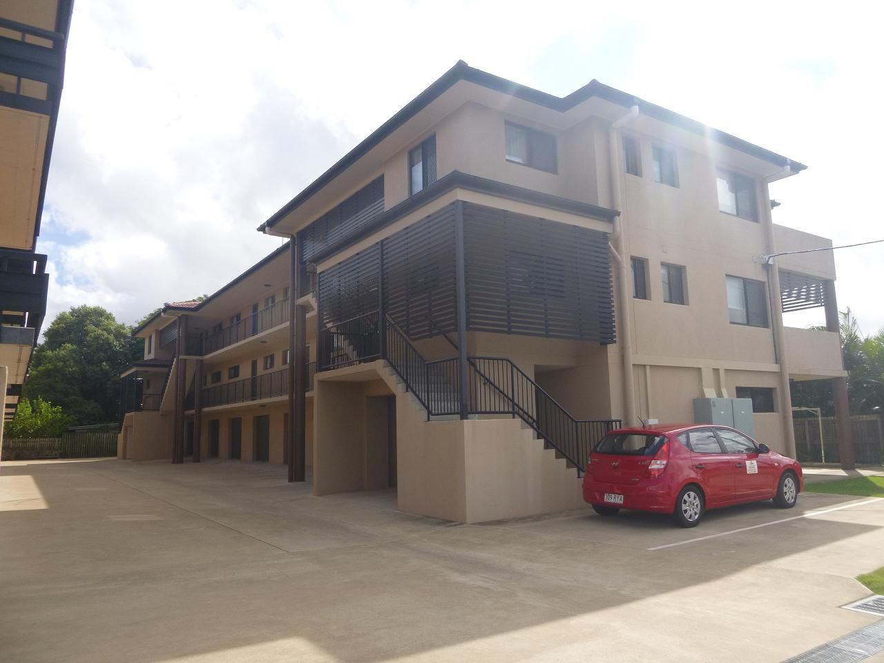 2 bedrooms Apartment / Unit / Flat in 3/231A Bourbong Street BUNDABERG WEST QLD, 4670