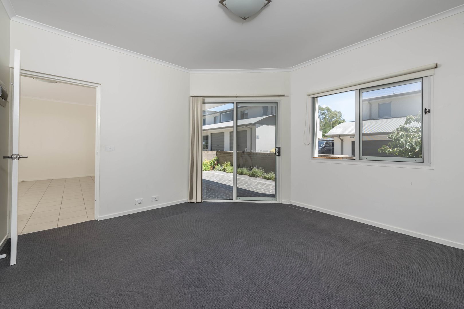 26/161 Uriarra Road, Queanbeyan NSW 2620, Image 2