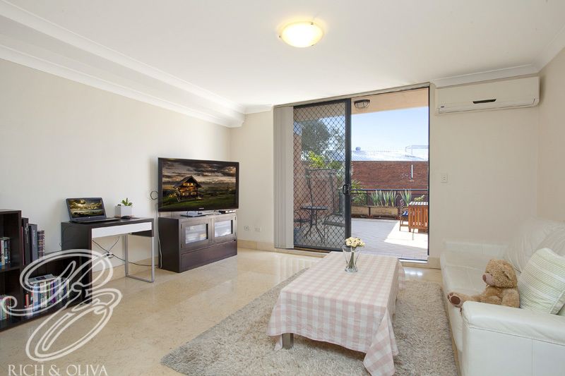 4/139 Georges River Road, Croydon Park NSW 2133, Image 2