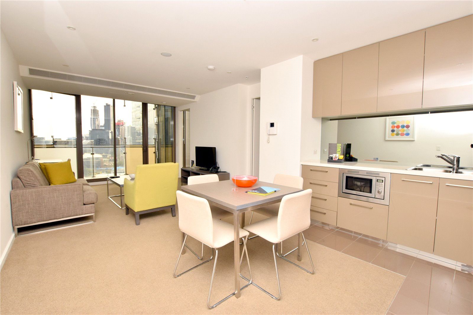 2 bedrooms Apartment / Unit / Flat in 2810/118 Kavanagh Street SOUTHBANK VIC, 3006