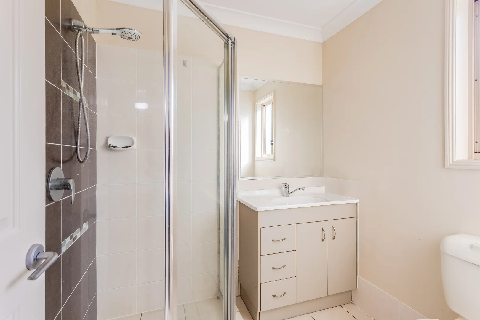 Additional image 11 of 23 Eugenia Avenue, Rothwell QLD 4022