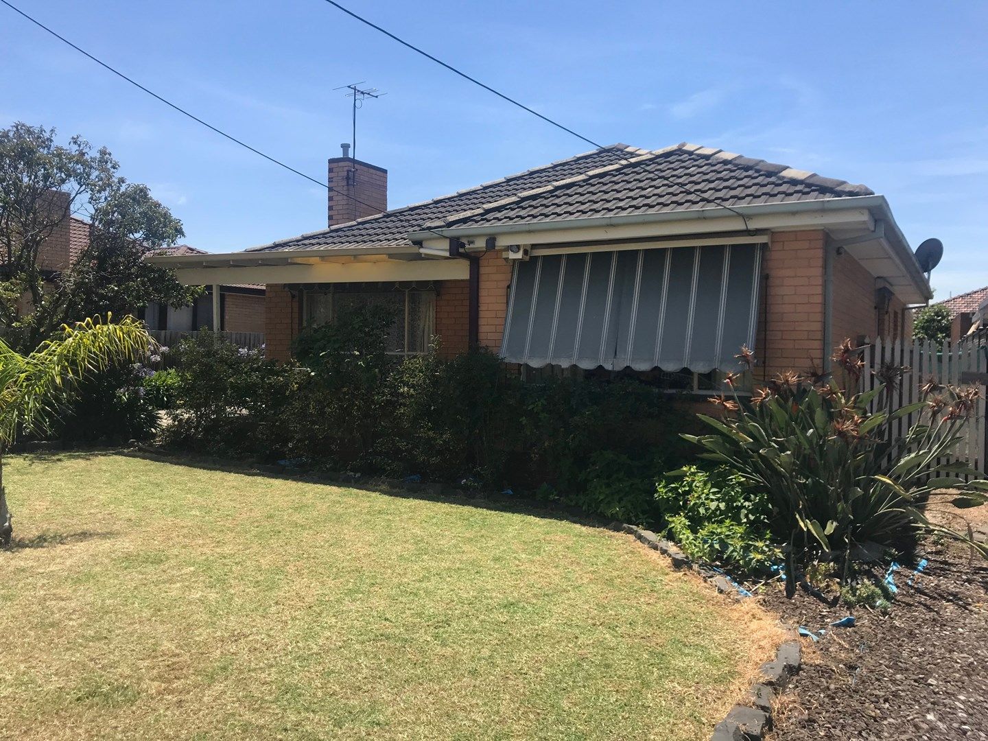 4 bedrooms House in 4 Arcade Way AVONDALE HEIGHTS VIC, 3034