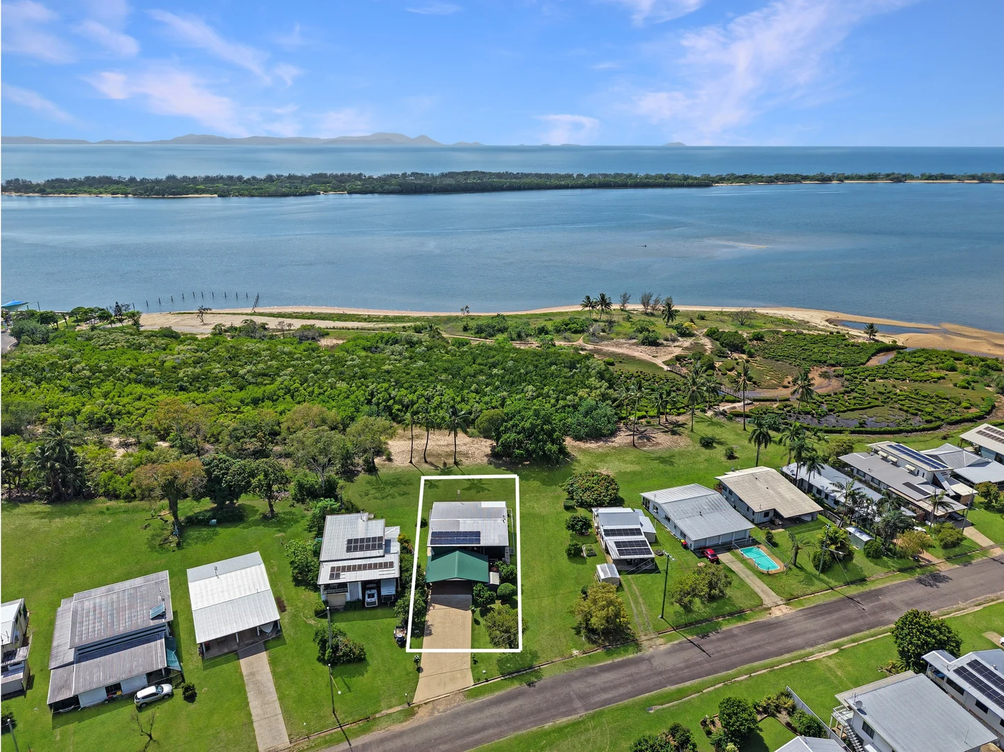 Additional image 25 of 74 John Dory Street, Taylors Beach QLD 4850