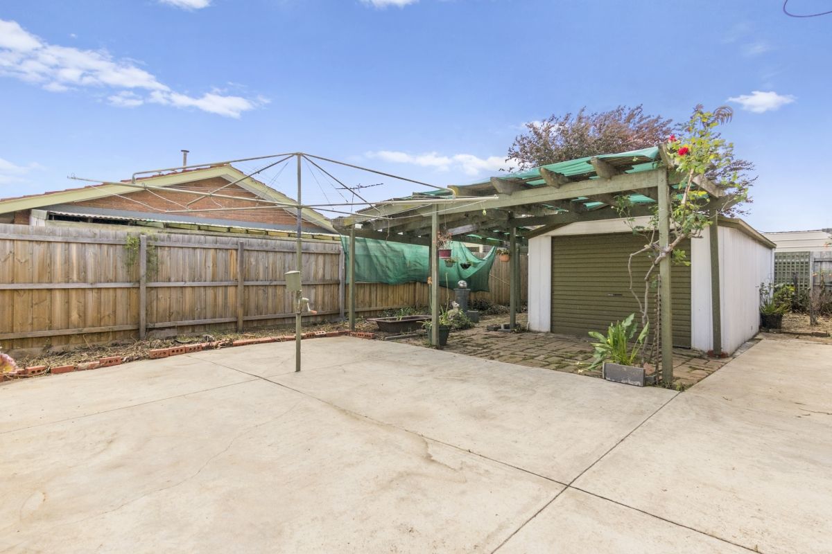 41 Mossfiel Drive, Hoppers Crossing VIC 3029, Image 2