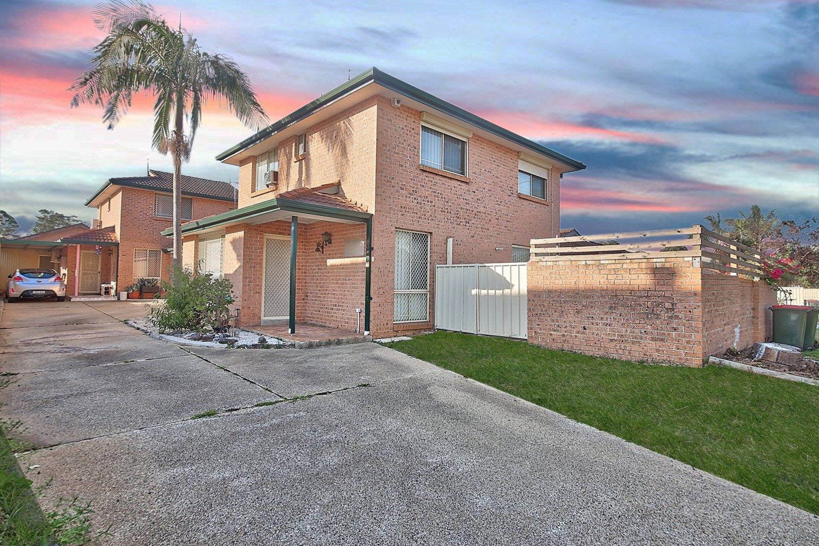 1/664A Smithfield Road, Edensor Park NSW 2176, Image 0