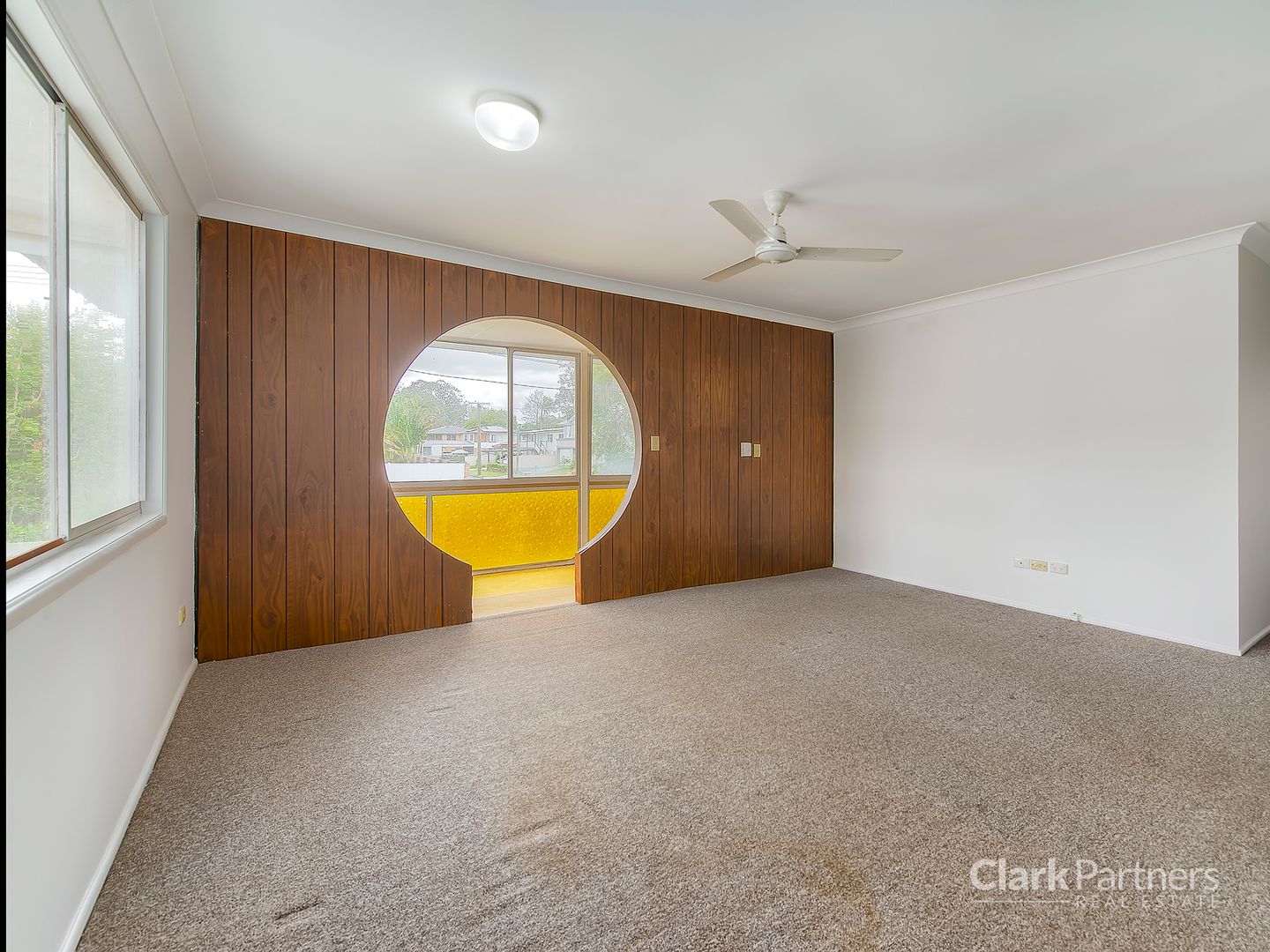 22 Dobson Drive, Strathpine QLD 4500, Image 2