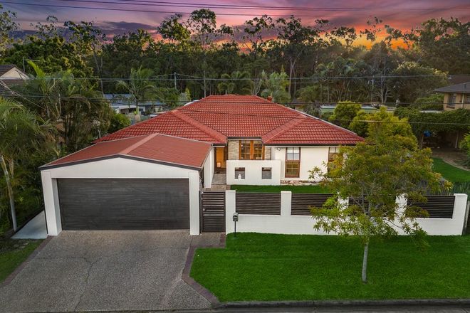 Picture of 6 Nevern Street, MACGREGOR QLD 4109